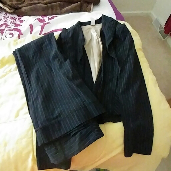 Pant suit