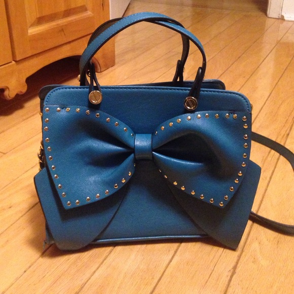 Brand new!! Betsy Johnson purse