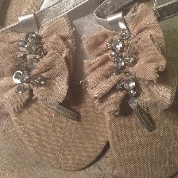 Vera Wang bling like new sandals 9-10 women's - Picture 2 of 4