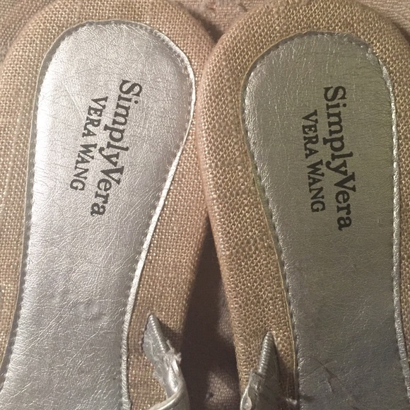 Vera Wang bling like new sandals 9-10 women's - Picture 3 of 4