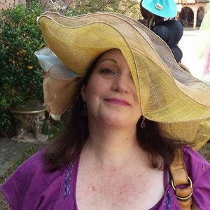 Meet your Posher, Linda