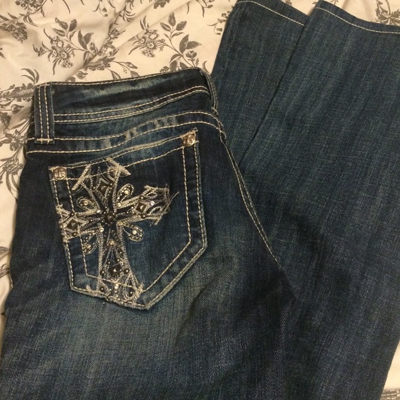Miss Me Cross denim 28 worn once