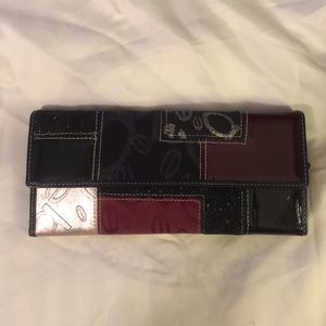 🎉REDUCE 🎉Bebe wallet gently used