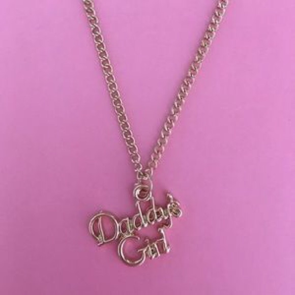 Jewelry - 🎃Silver or Gold Daddy's Girl Necklace