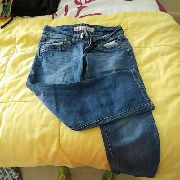 Capris