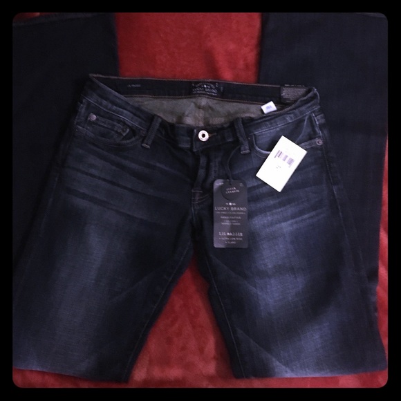 NWT! Lucky Brand Lil Maggie Size 27 long - Picture 1 of 4