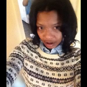 Meet your Posher, Monique