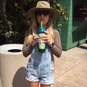 Meet your Posher, Rikki