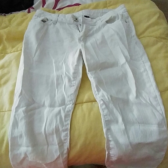 White capris