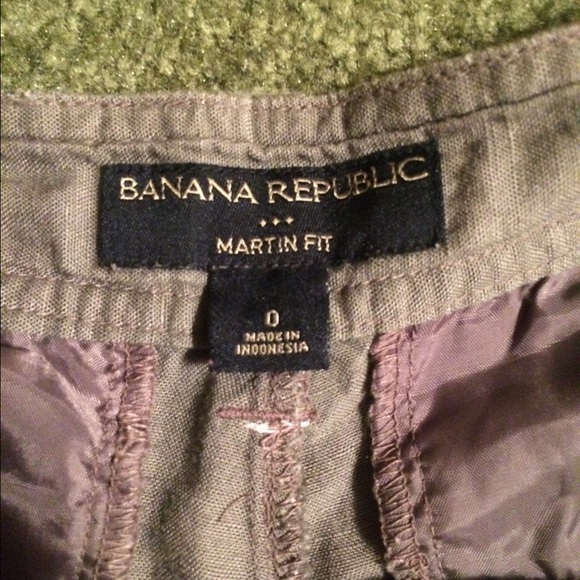 Banana Republic Factory linen shorts - Picture 2 of 3