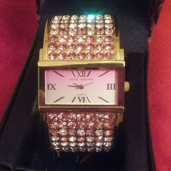 Sofia Vergara  rhinestone  watch