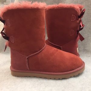 UGG Short Classic Double Bailey Bow Boot