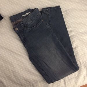 Gap skinny jeans - size 24 / 00
