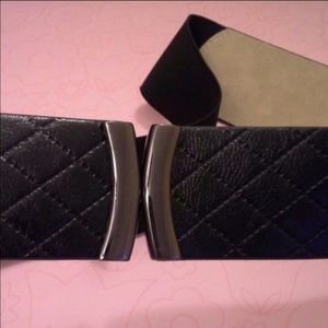 NWT BLACK Faux Leather Cinching Belt