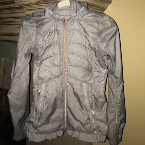 Lululemon zip windbreaker