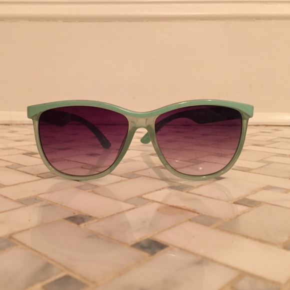 Aeropostale sunglasses