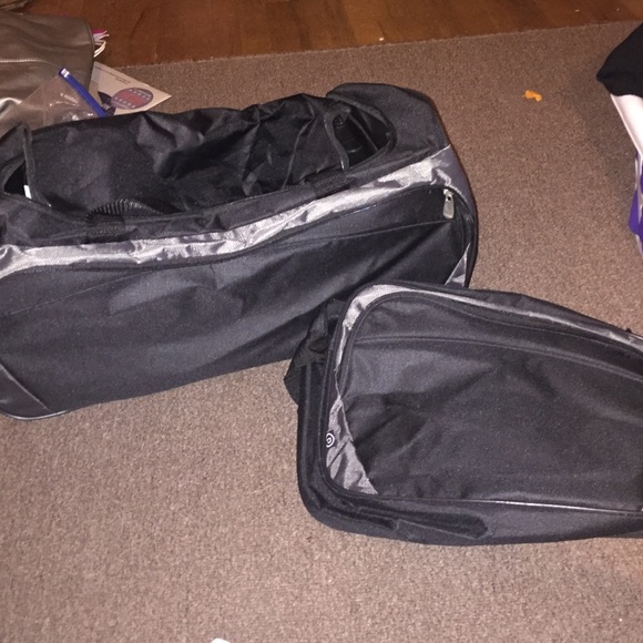 Travel duffle bag duo