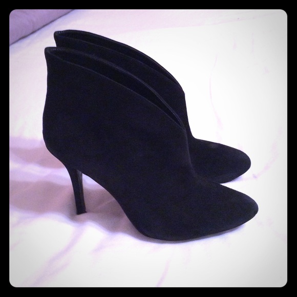 Vince Camuto bootie