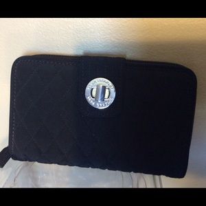 EUC Vera Bradley Black  Turnlock Wallet