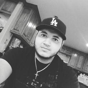 Meet your Posher, Luis