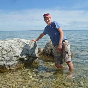 Meet your Posher, Ethan