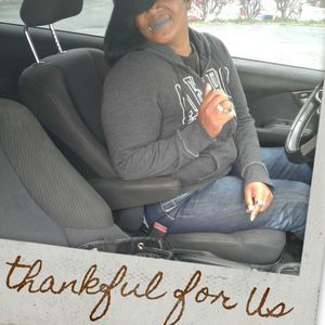 Meet your Posher, Dina