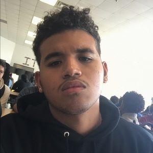 Meet your Posher, Mitchell