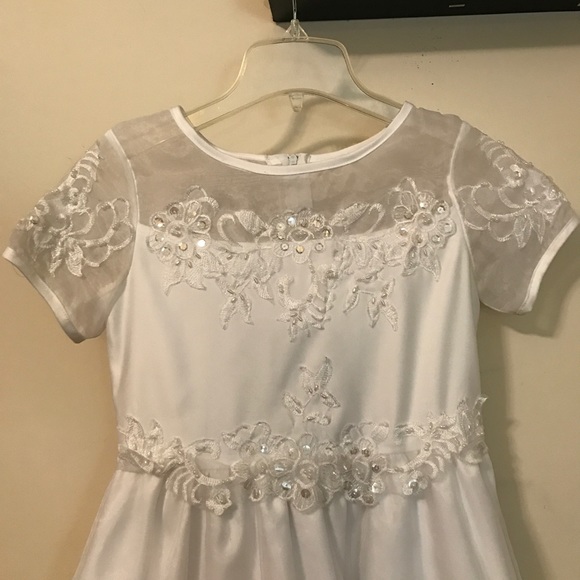 Communion Dress - Picture 2 of 4