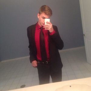 Meet your Posher, Christopher