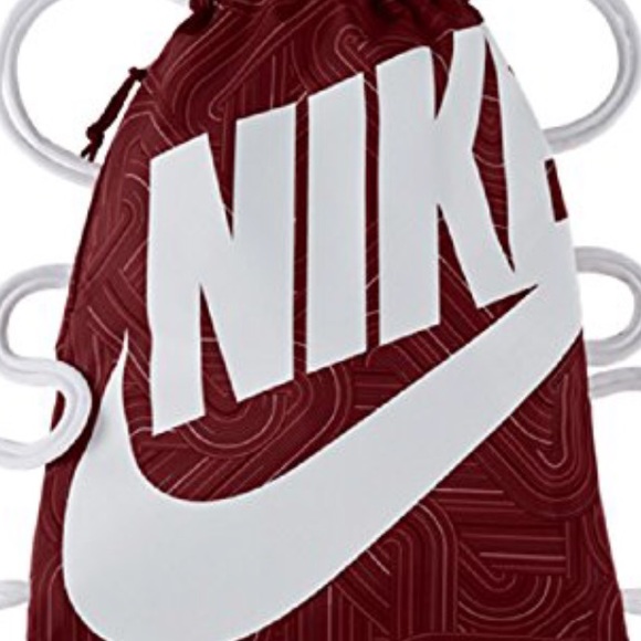 Nike Heritage Unisex Drawstring Bag. - Picture 2 of 2