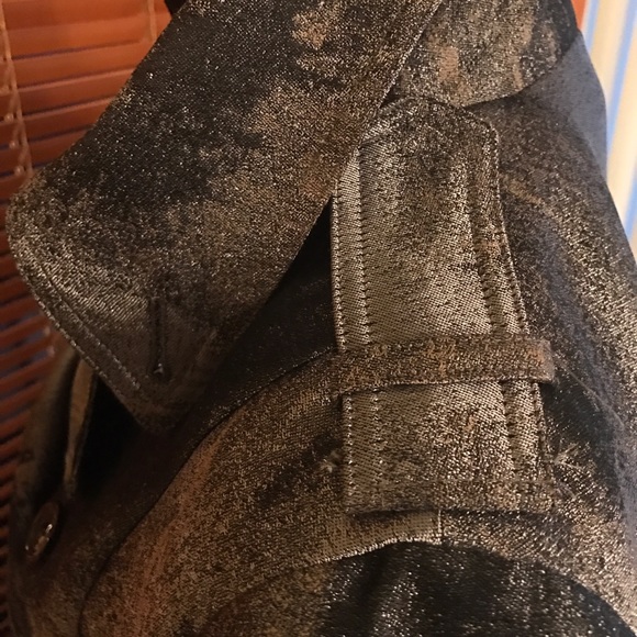 Gunmetal Trench - Picture 4 of 4