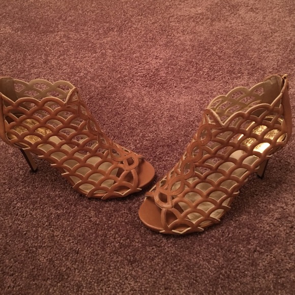 Vince Camuto Tan Booties