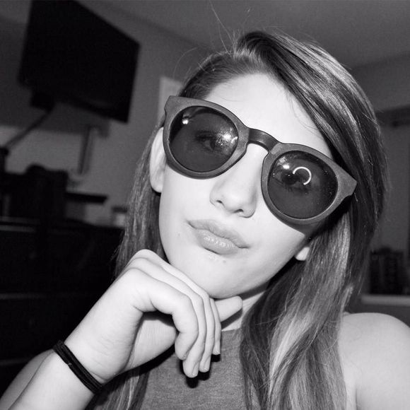 Meet your Posher, Jacquelyn - Picture 1 of 1