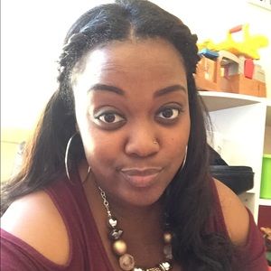 Meet your Posher, Tedra