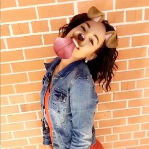 Meet your Posher, Destiny