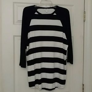 LuLaroe Black and White Striped Randy