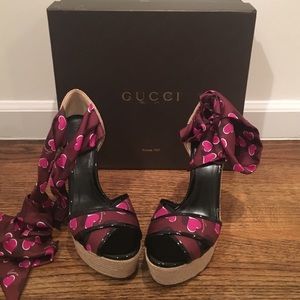 Gucci wedges