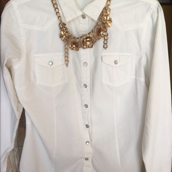 Wet Seal- White denim style button down - Picture 1 of 4