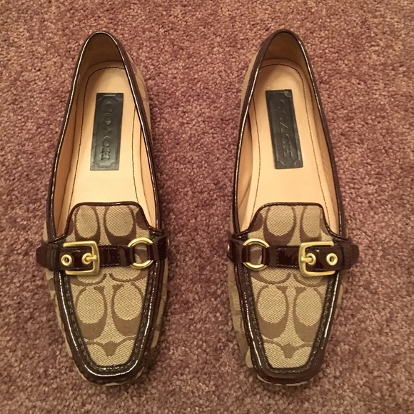 Coach Brown Flats size 8