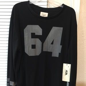 Size XL black shirt