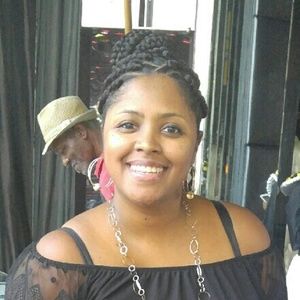 Meet your Posher, Tomika