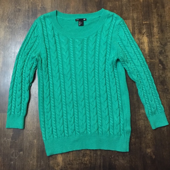 Beautiful H&M knit sweater!