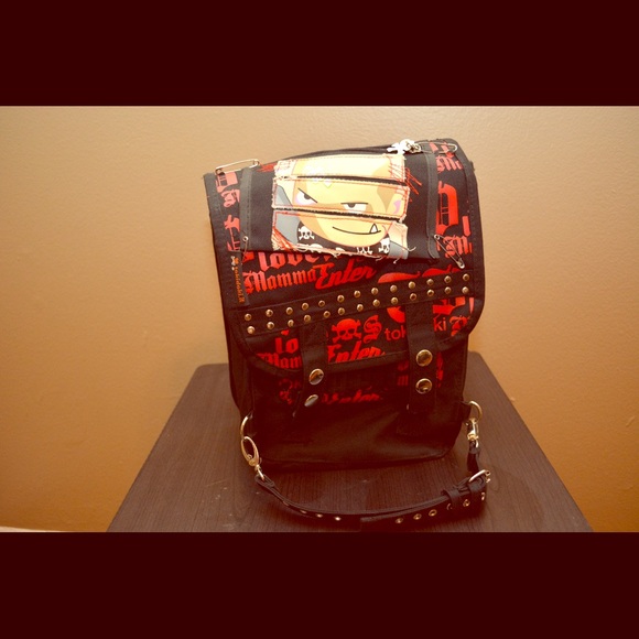 AWESOME Tokidoki Gothic Vadobag cross-body! ❤️