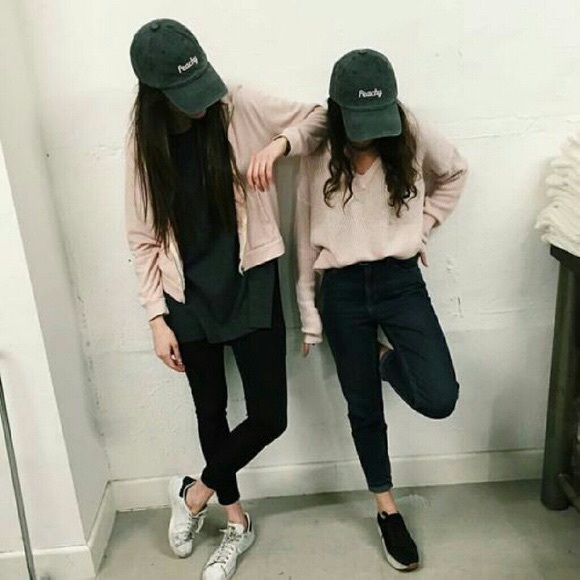 Black & Pink Brandy Melville Peachy Katherine Hat