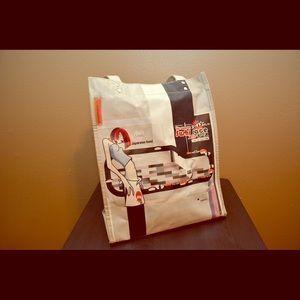 DASHING Tokidoki Gray Vadobag Tote! ❤️