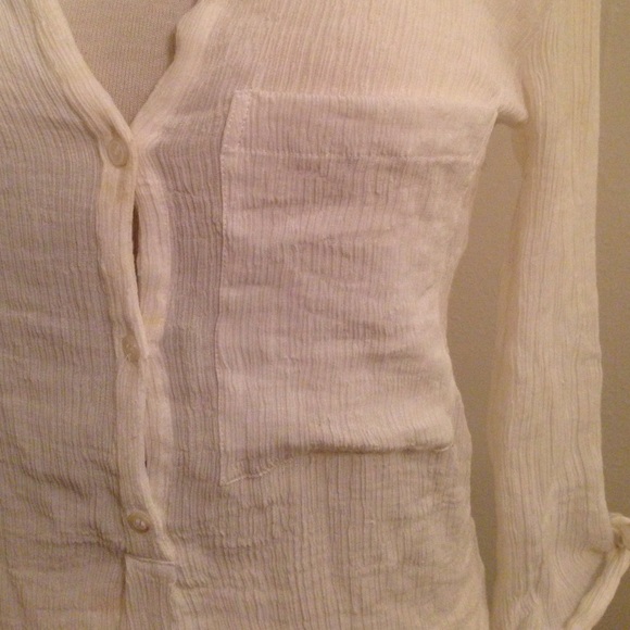 Must-Have White Button Down - Picture 2 of 4