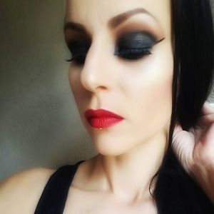 Meet your Posher, Ami