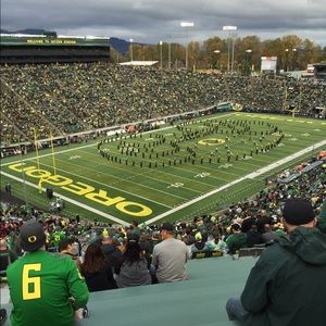 Meet your Posher, Carson