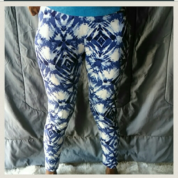 Blue & White Leggings