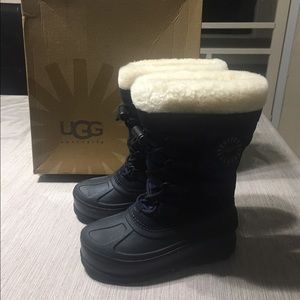 UGG kids snow boots